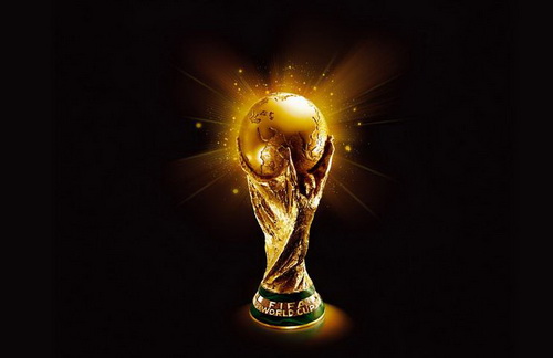 巴萨今夏卖卡萨多免签托马斯引热议（巴萨今夏或售卡萨多并免签托马斯引发争议）