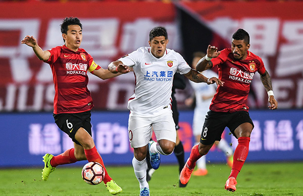 恩佐：蓝军是英超和欧冠有力竞争者；希望阿根廷能卫冕世界杯（恩佐：切尔西有实力争夺英超与欧冠，盼阿根廷卫冕世界杯）