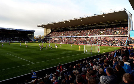 拜仁中场统治比赛（拜仁中场主宰全场）