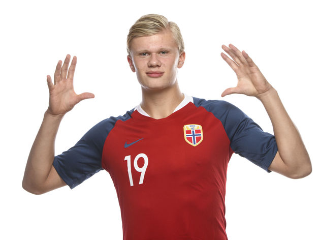 本赛季阿根廷球员欧冠参与进球榜：阿尔瓦雷斯6粒居首（阿根廷球员本赛季欧冠参与进球排行：阿尔瓦雷斯以6球领跑）