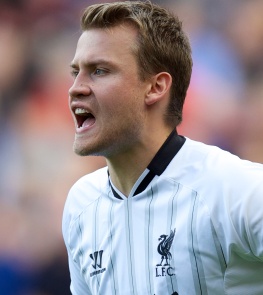 科尔谈巴特勒重摔在地：他说全身都疼，但他接管了比赛（科尔：巴特勒重摔后称全身疼痛，却仍接管比赛）