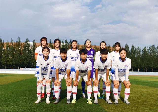 意甲争冠三强逐渐拉开差距（意甲争冠三强差距逐步扩大）