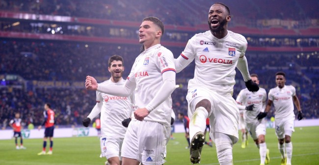 法比奥不该金靴！水分大，中超规则有瑕疵，4项数据，瓦卡才是金靴（法比奥金靴含金量不足？中超规则存瑕疵，四项数据力证瓦卡更配得上）