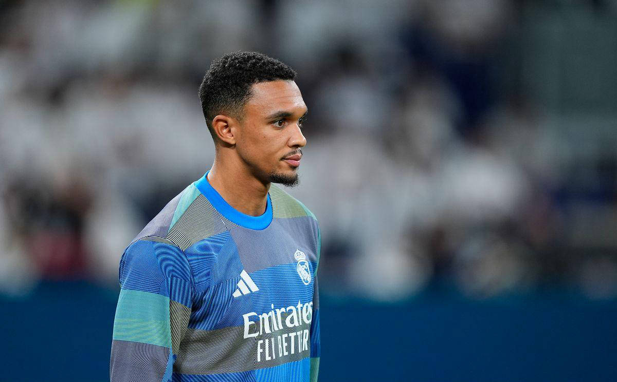 范佩西：温格是我的足球教父；弗格森的管理能力让人惊叹（范佩西：温格是我足球生涯的导师，弗格森的管理才华令人叹服）