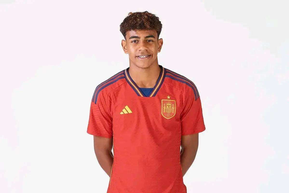 南美足联主席：为庆祝世界杯百年，2030年世界杯应扩军至64队（南美足联主席提议：为纪念百年，2030年世界杯扩军至64支球队）